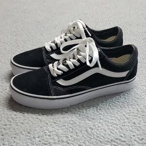 Vans Black and White Old Skool Low-Top Sneakers Size 7.5